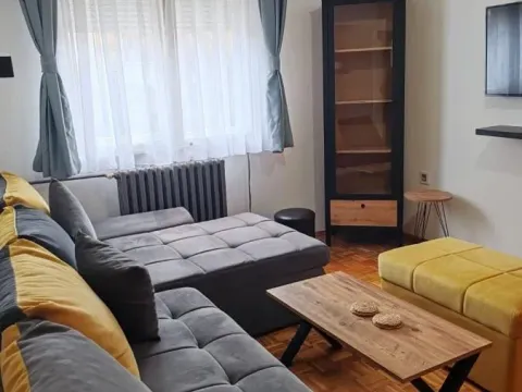 Izdavanje, dvosoban stan, 46m², Sajmište, Novi Sad - image 4