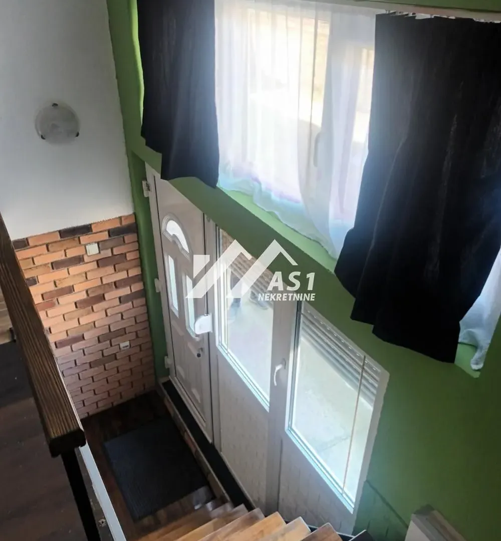 Izdavanje, jednosoban stan, 39m², Detelinara, Novi Sad Sve Podlokacije