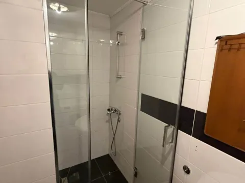 Sale, one bedroom apartment, 44m², 1 maj, Podgorica - image 9