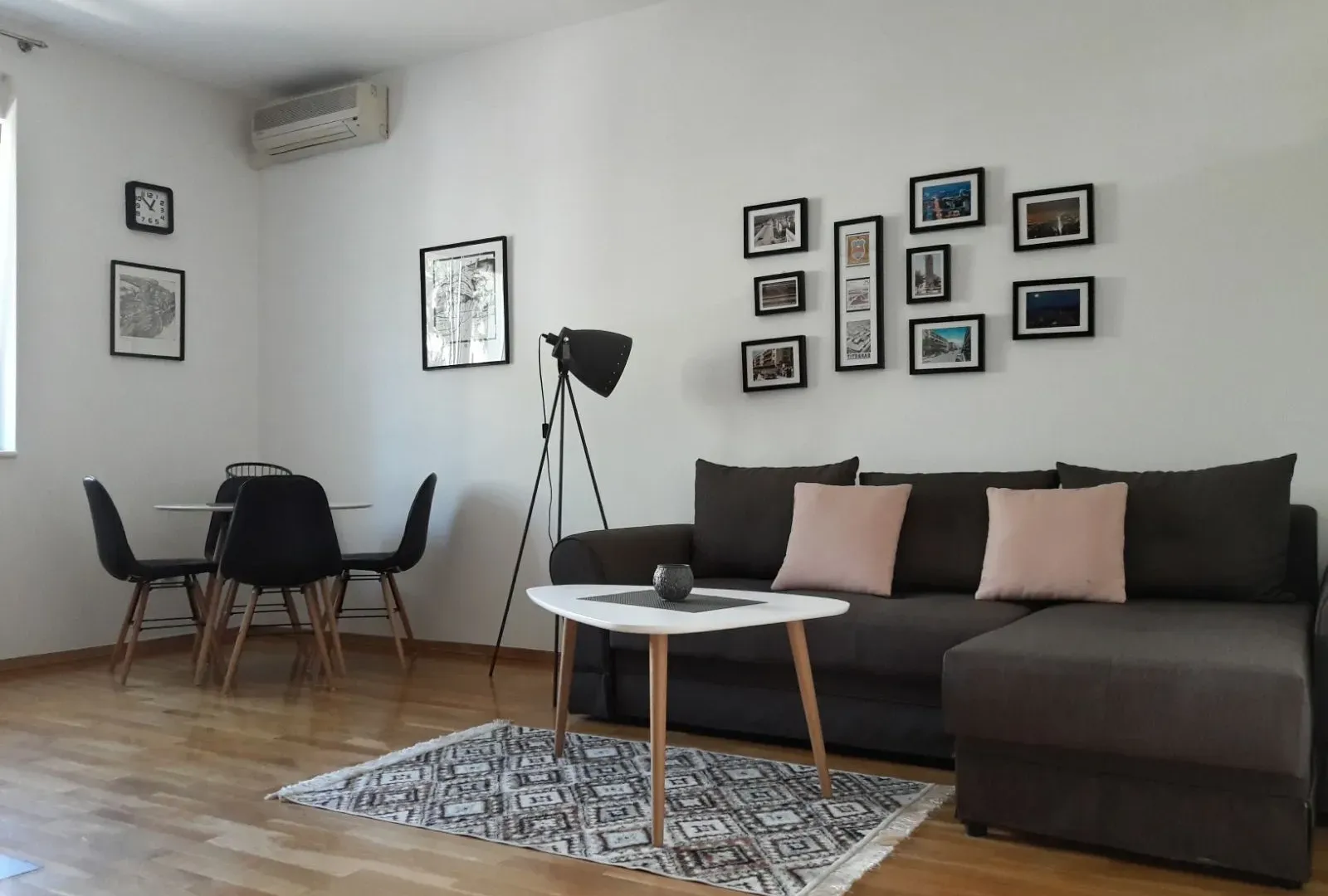 Rent, one bedroom apartment, 40m², Centar, Podgorica