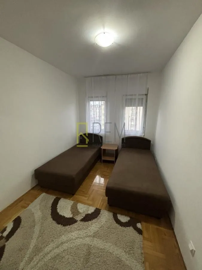 Prodaja, jednosoban stan, 44m², Stari Aerodrom, Podgorica