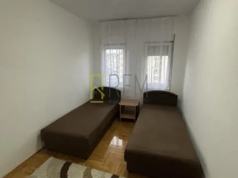 Prodaja, jednosoban stan, 44m², Stari Aerodrom, Podgorica - image 5