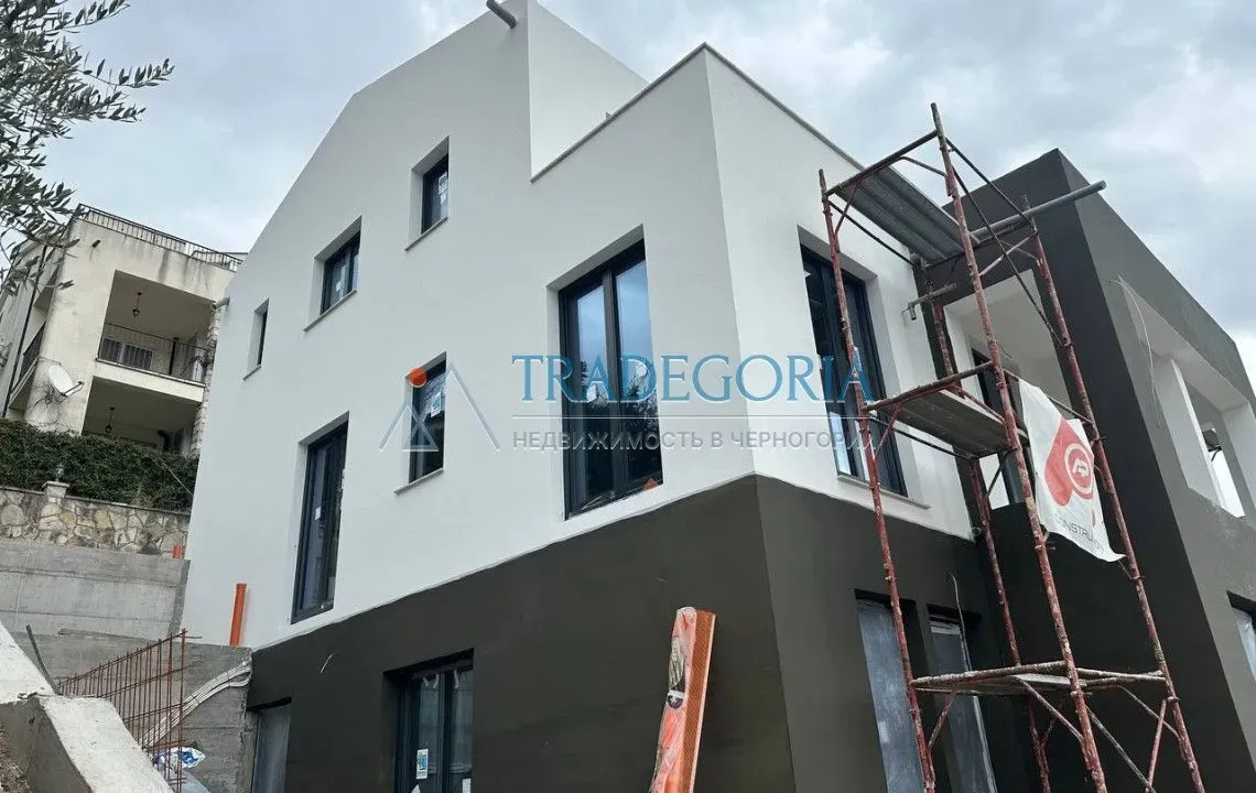 Prodaja, dvosoban stan, 86m², Bigova, Kotor