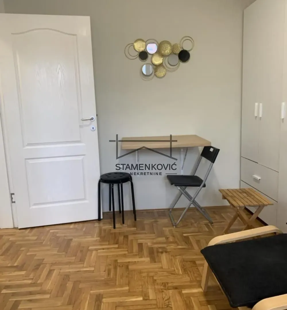 Prodaja, stan, 26m², Bulevar patrijarha Pavla, Novi Sad Sve Podlokacije