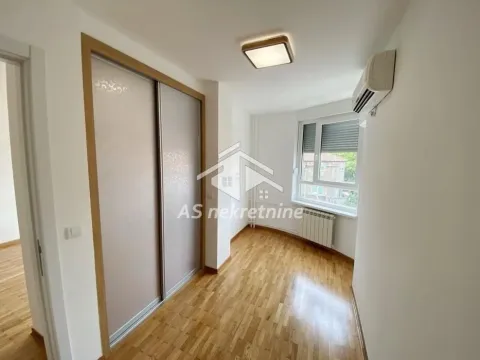 Izdavanje, trosoban stan, 58m², Zvezdara Sve Podlokacije, Beograd - image 17