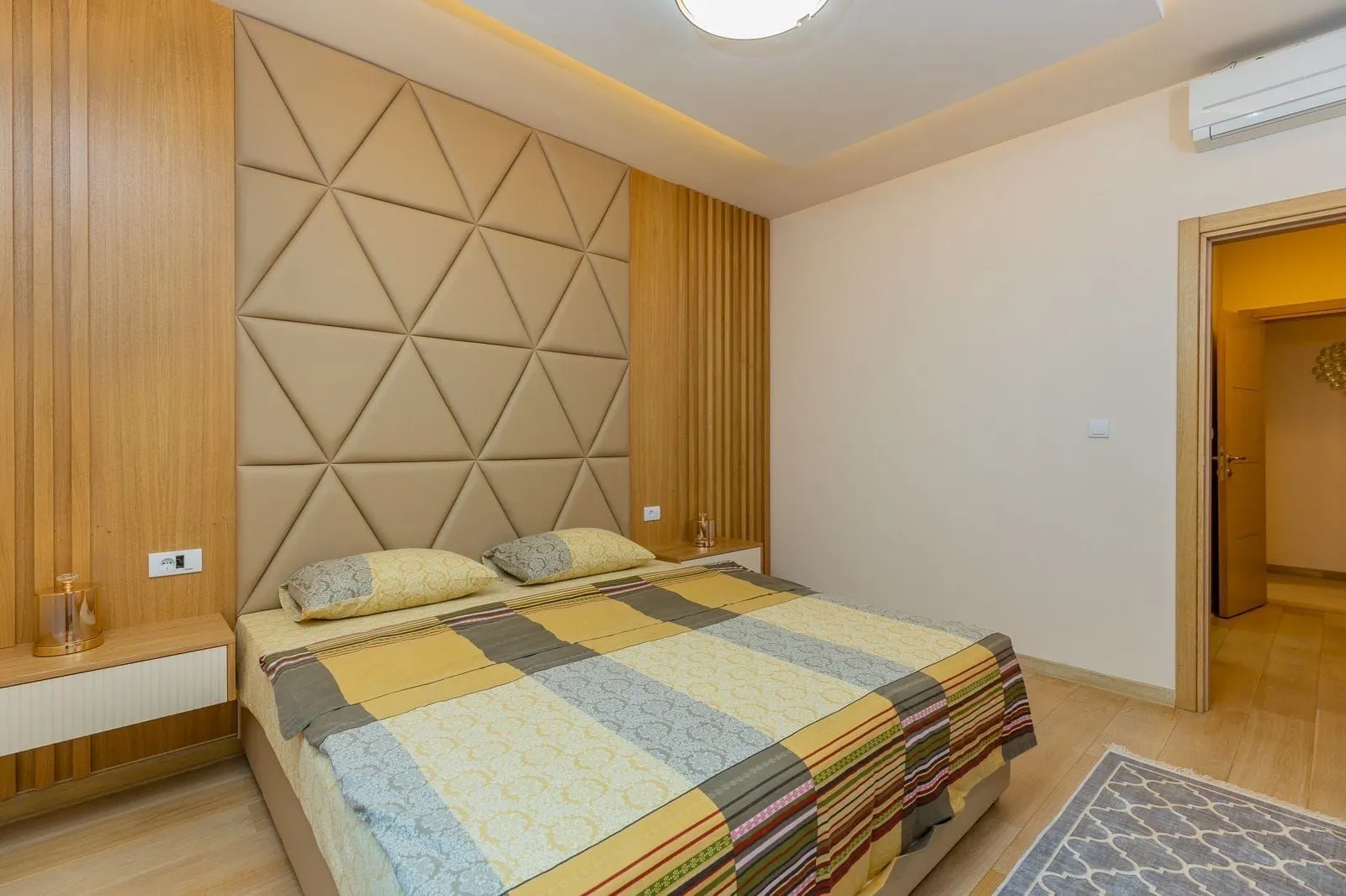 Sale, apartment, 96m², Pržno, Budva