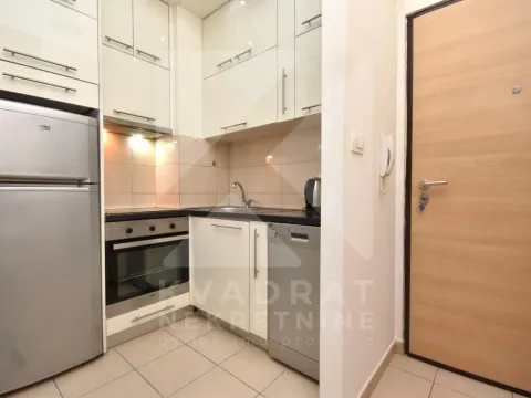 Rent, one bedroom apartment, 42m², Ljubović, Podgorica - image 6