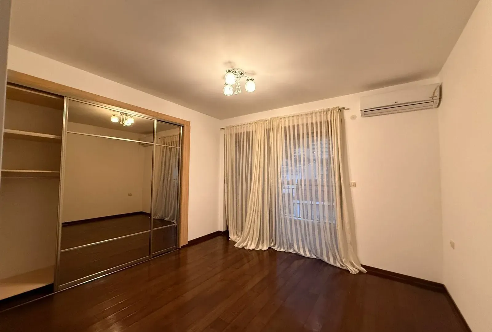 Sale, apartment, 152m², Petrovac, Budva