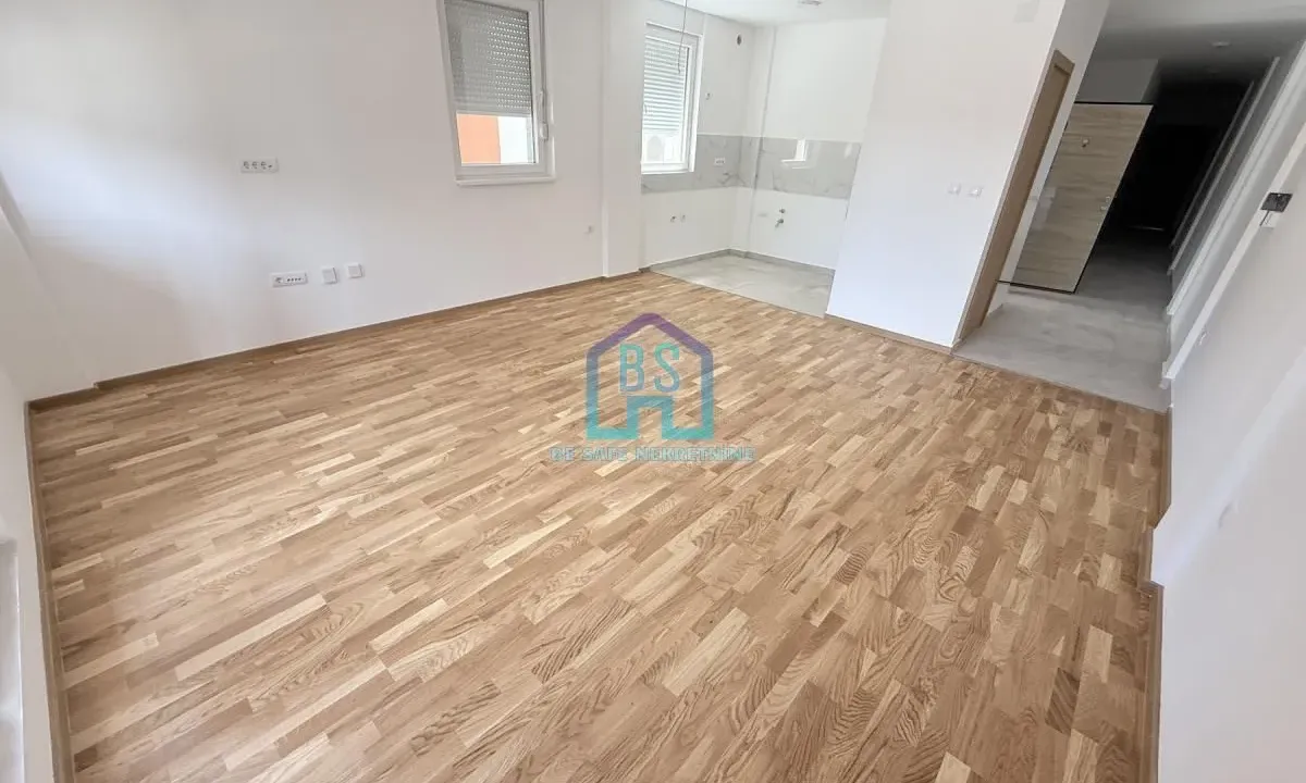Sale, three bedroom apartment, 84m², Veternička rampa, Novi Sad Sve Podlokacije