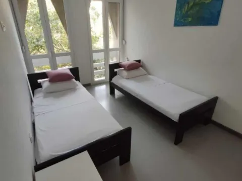 Prodaja, trosoban stan, 80m², Petrovac, Budva - image 2