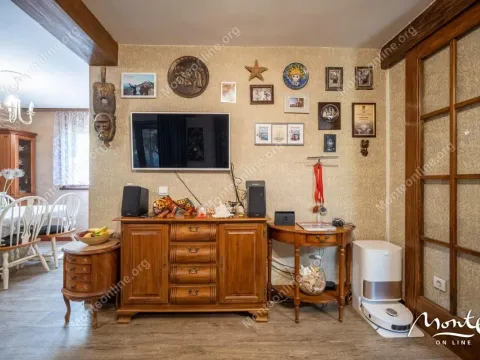 Prodaja, kuća, 130m², Tivat, Crna Gora - image 3