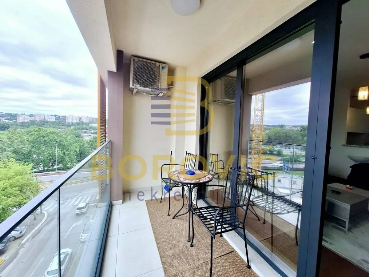Rent, two bedroom apartment, 44m², Vračar Sve Podlokacije, Beograd