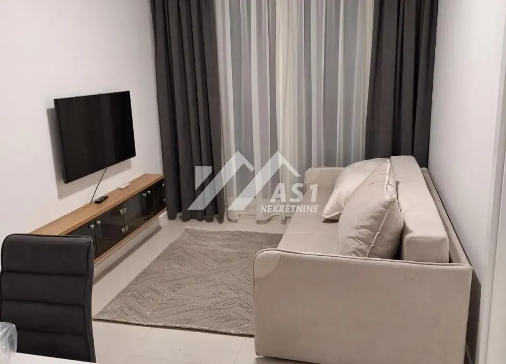 Izdavanje, jednosoban stan, 37m², Telep, Novi Sad Sve Podlokacije