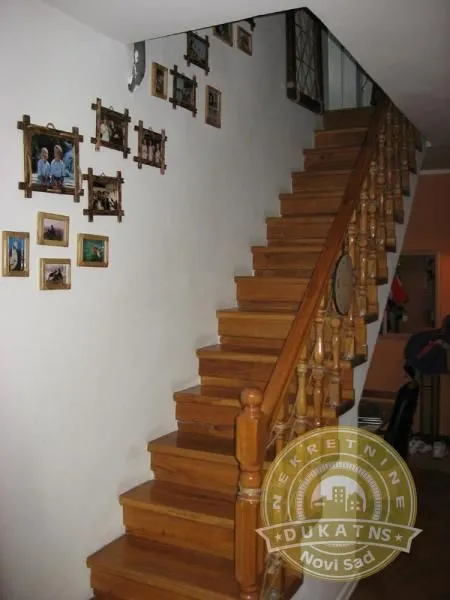 Prodaja, trosoban stan, 69m², Kej, Novi Sad Sve Podlokacije