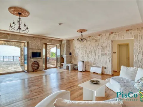 Prodaja, stan, 466m², Reževići, Budva - image 2