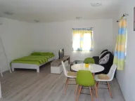 Rent, studio apartment, 35m², Brdišta, Tivat - image 2