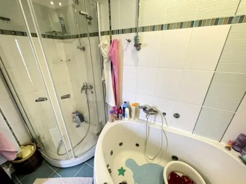 Sale, two bedroom apartment, 68m², Julino Brdo, Beograd - image 18