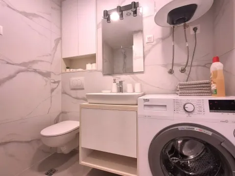 Rent, apartment, 46m², Stari Aerodrom, Podgorica - image 11