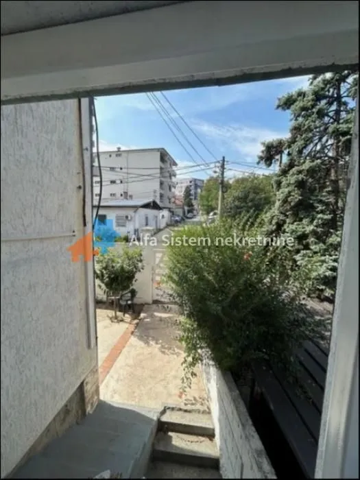 Rent, apartment, 176m², Voždovac Sve Podlokacije, Beograd