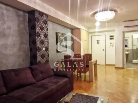 Izdavanje, trosoban stan, 85m², Stari Grad, Beograd - image 3