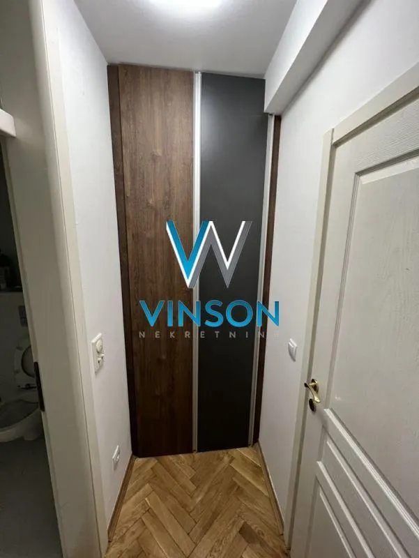 Prodaja, jednosoban stan, 41m², Bulevar Oslobodjenja, Novi Sad Sve Podlokacije