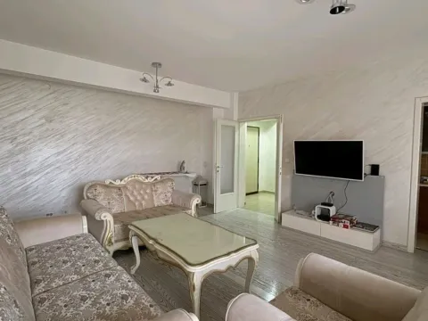 Izdavanje, trosoban stan, 95m², Preko Morače, Podgorica - image 6