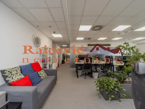 Rent, office space, 289m², Tašmajdan, Palilula Sve Podlokacije - image 4