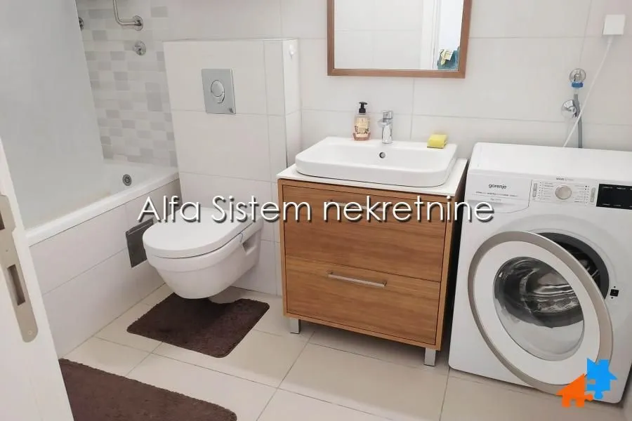 Rent, two bedroom apartment, 67m², Novi Beograd Sve Podlokacije, Beograd