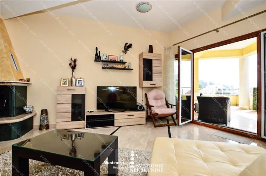 Prodaja, jednosoban stan, 64m², Igalo, Herceg Novi