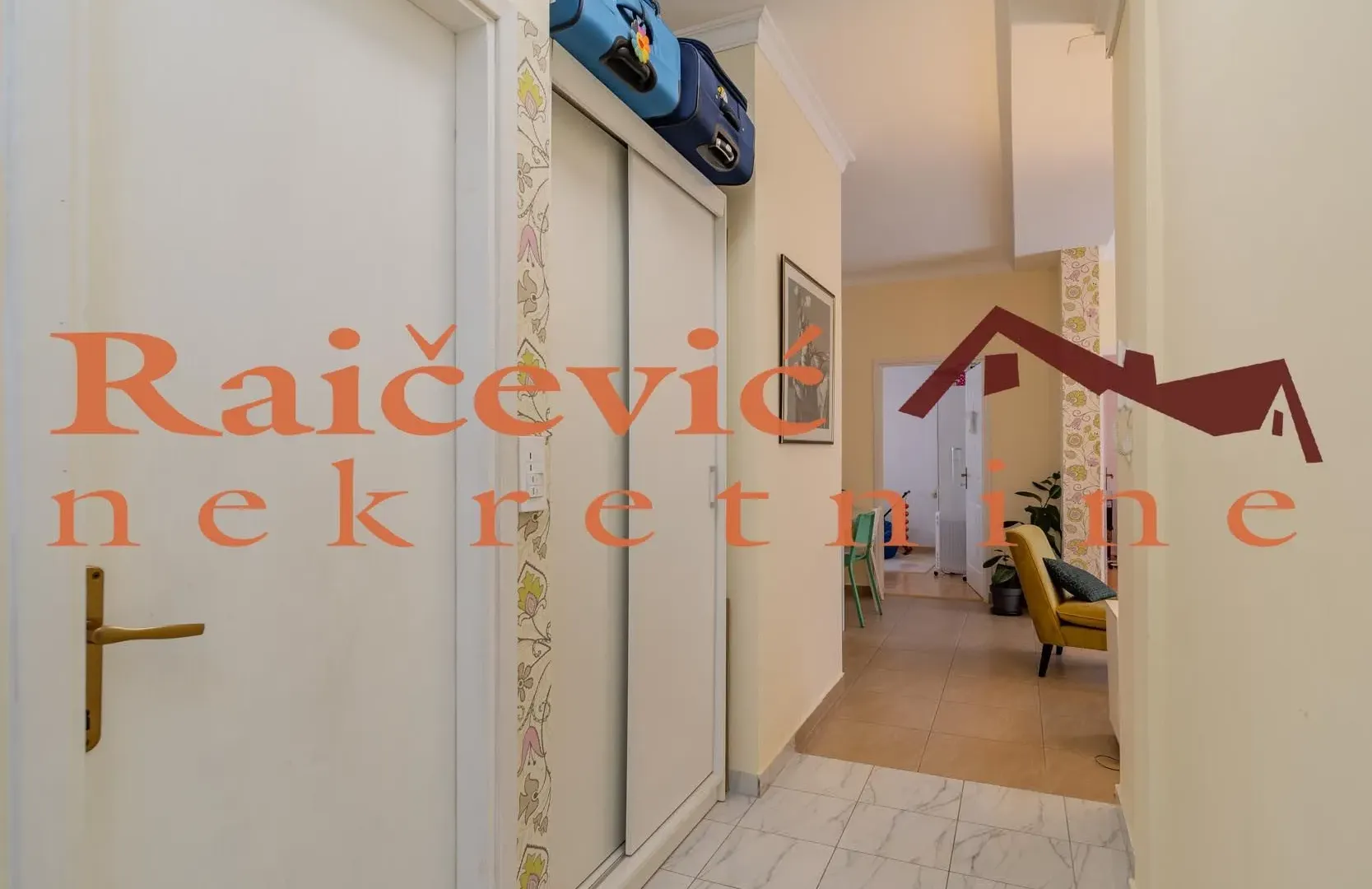 Sale, three bedroom apartment, 79m², Stari Grad, Beograd