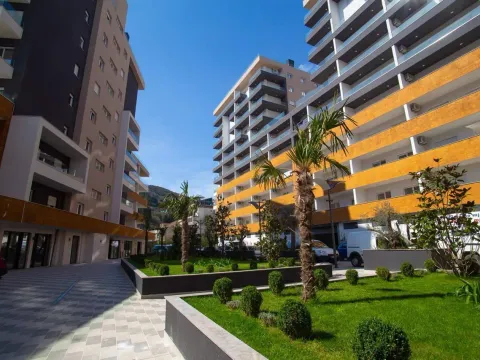 Sale, two bedroom apartment, 67m², Budva, Crna Gora - image 18