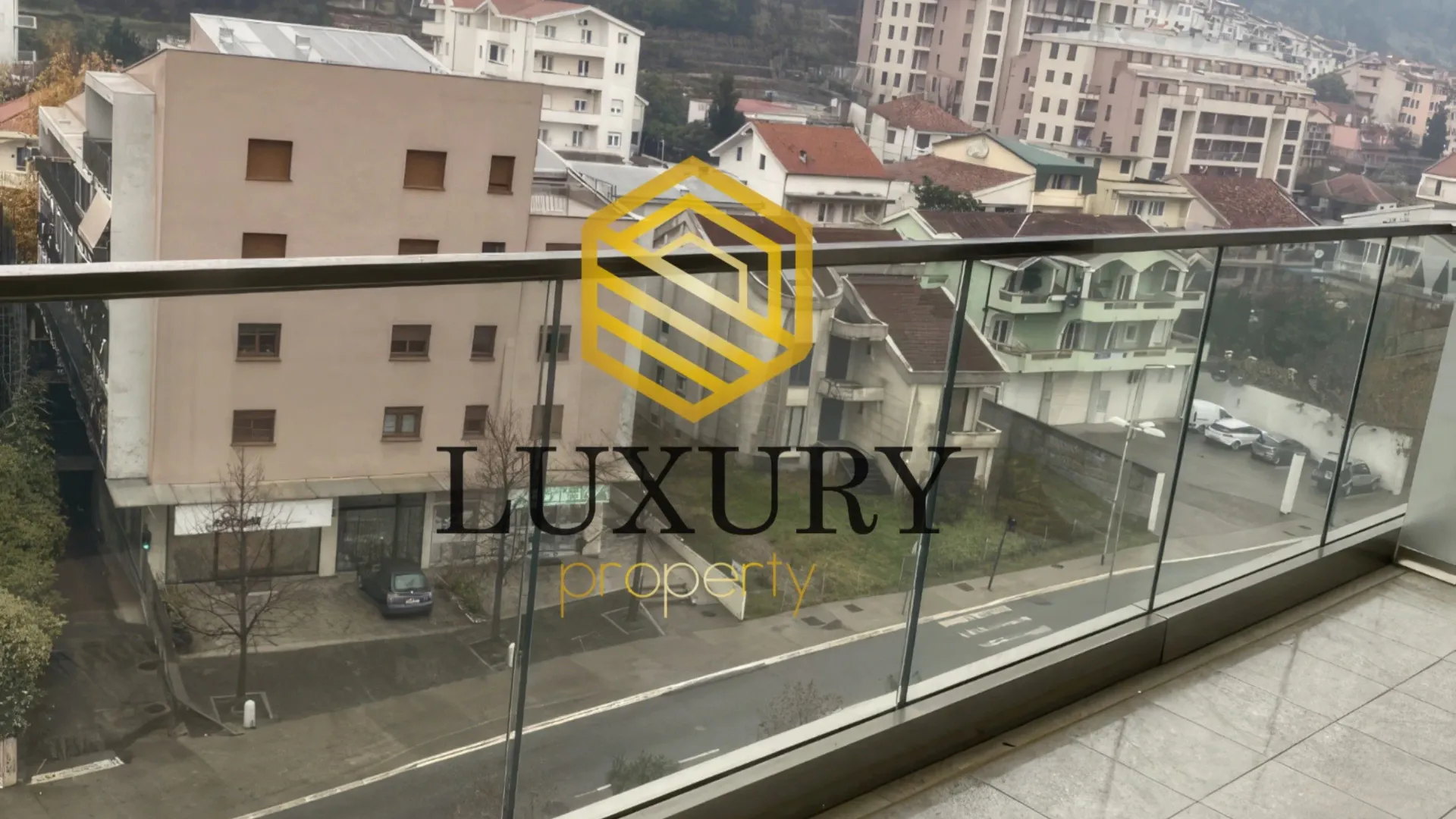 Prodaja, trosoban stan, 110m², Momišići, Podgorica