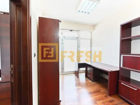Rent, office space, 65m², Pobrežje, Podgorica - image 5