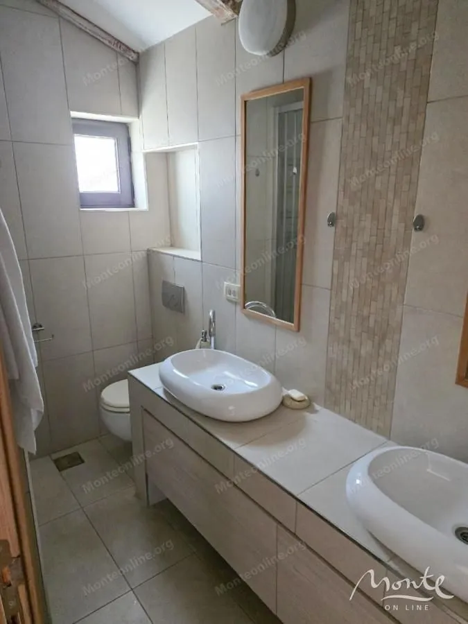 Prodaja, dvosoban stan, 105m², Budva, Crna Gora