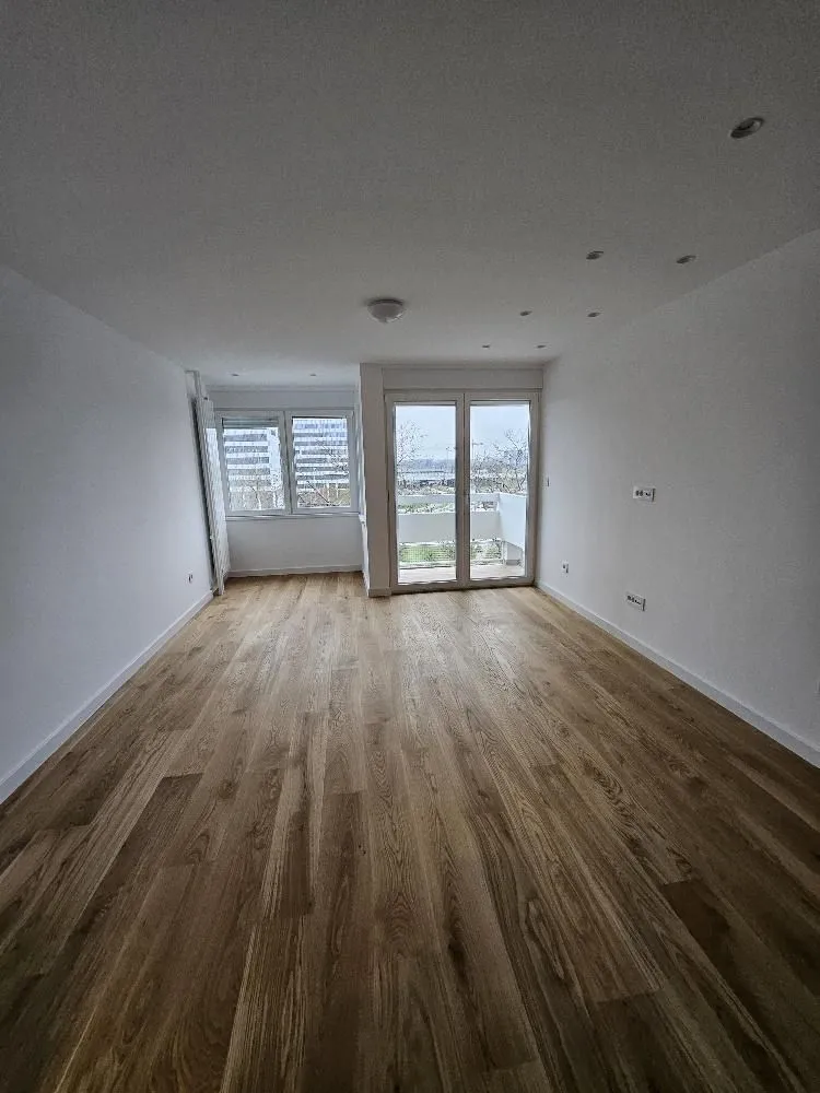 Izdavanje, trosoban stan, 85m², Novi Beograd Blok 23, Novi Beograd Sve Podlokacije