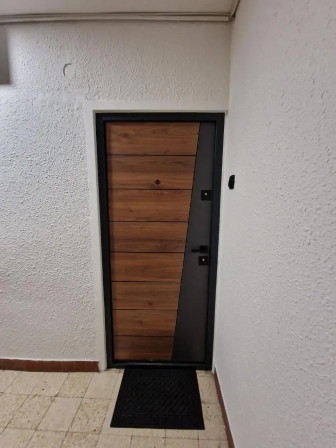 Prodaja, trosoban stan, 73m², Rotkvarija, Novi Sad Sve Podlokacije