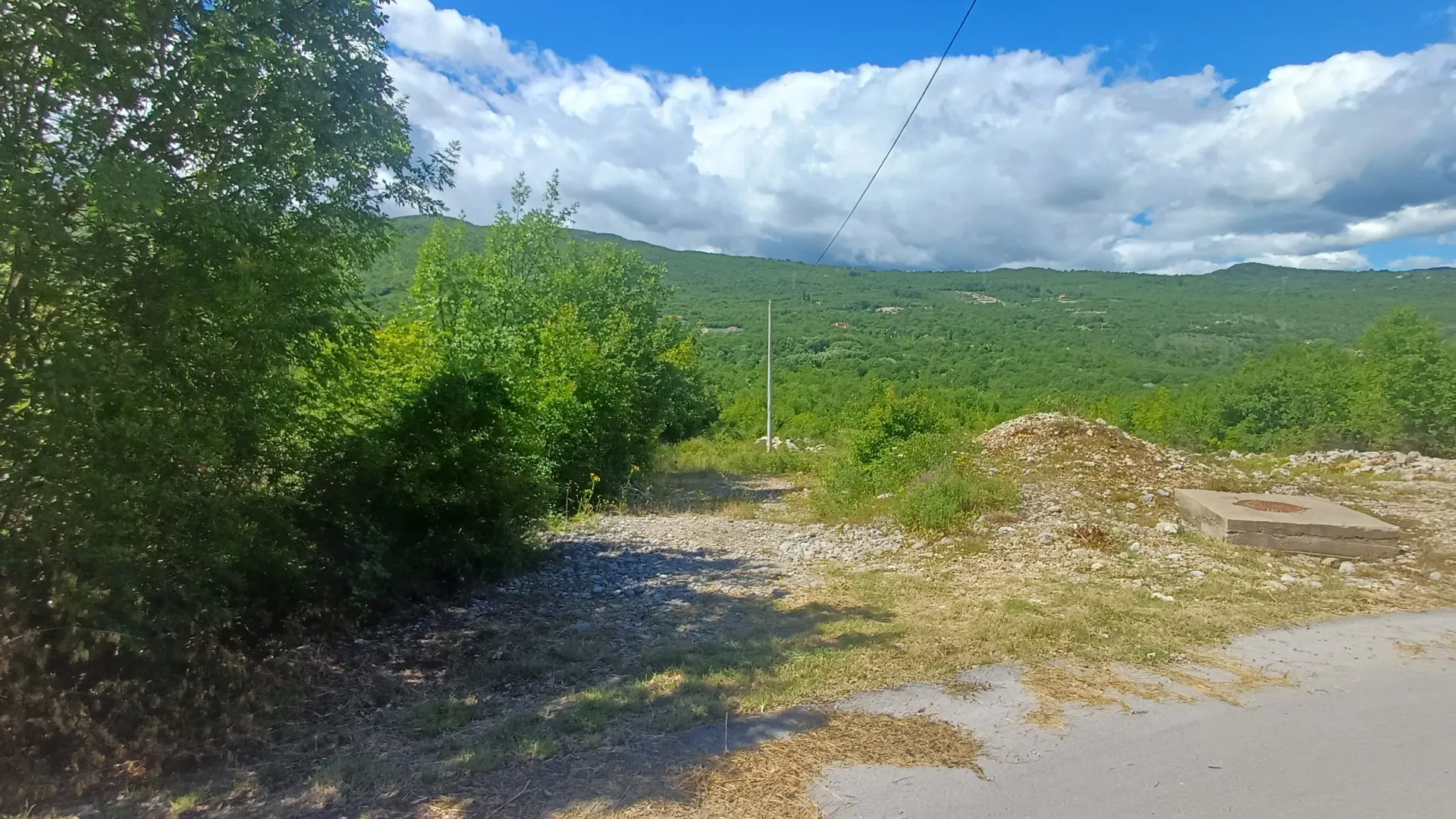 Prodaja, plac, 500m², Komani, Podgorica