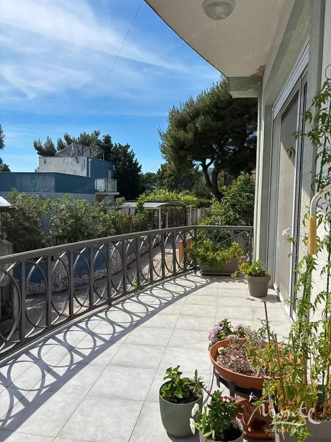 Sale, house, 107m², Šušanj, Bar