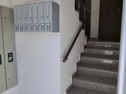 Izdavanje, jednosoban stan, 50m², Blok 9, Podgorica - image 21