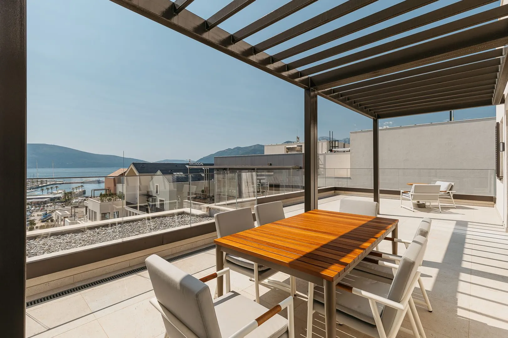 Prodaja, trosoban stan, 199m², Porto Montenegro, Tivat