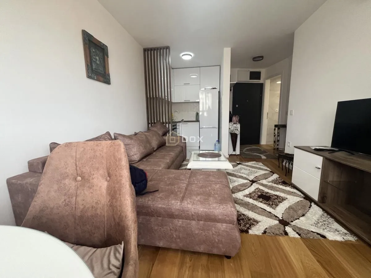 Rent, one bedroom apartment, 37m², Medijana, Niš