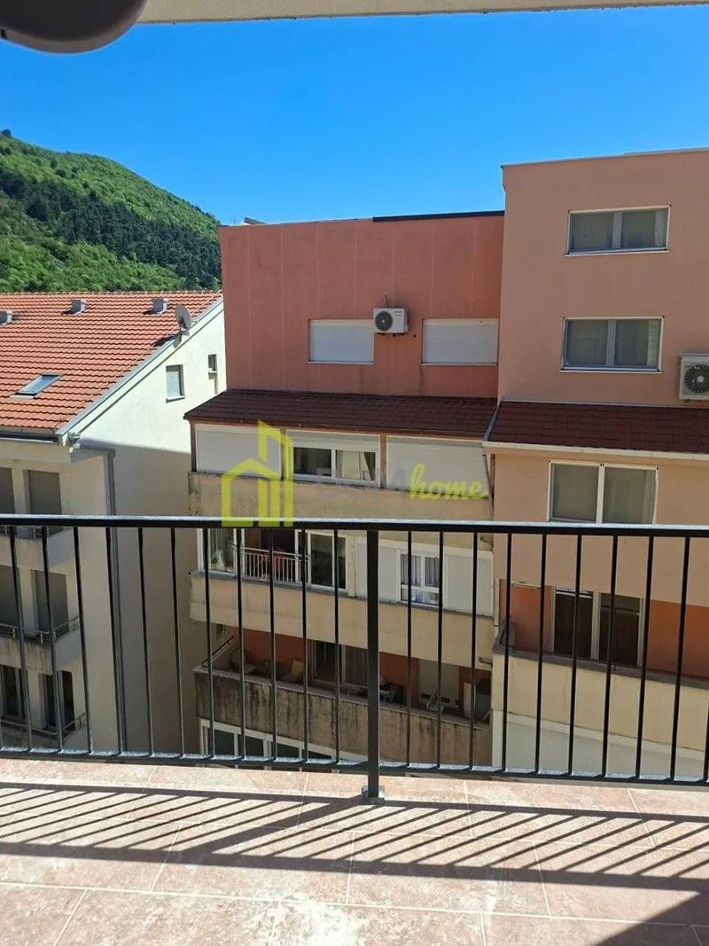 Sale, one bedroom apartment, 53m², Lazi, Budva