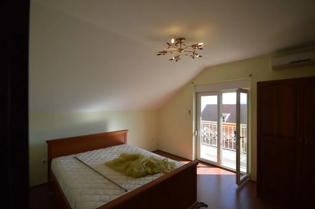 Prodaja, kuća, 322m², Baošići, Herceg Novi