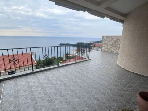 Prodaja, trosoban stan, 133m², Seoce, Budva - image 1