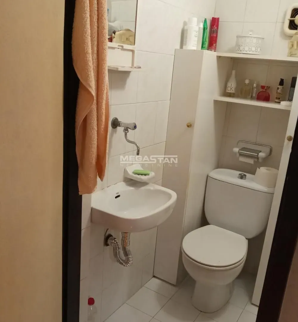 Sale, four bedroom apartment, 103m², Kanarevo Brdo, Beograd