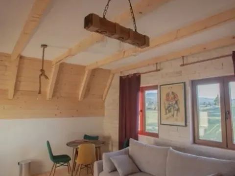 Prodaja, kuća, 219m², Žabljak, Crna Gora - image 1