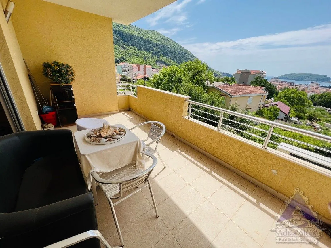 Sale, three bedroom apartment, 95m², Lazi, Budva