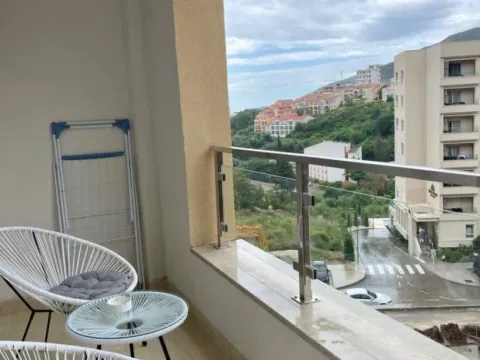 Sale, one bedroom apartment, 43m², Bečići, Budva