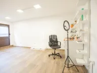 Rent, office space, 80m², Blok 5, Podgorica - image 4