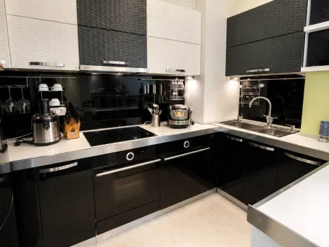 Prodaja, dvosoban stan, 85m², Tre Canne, Budva - image 6
